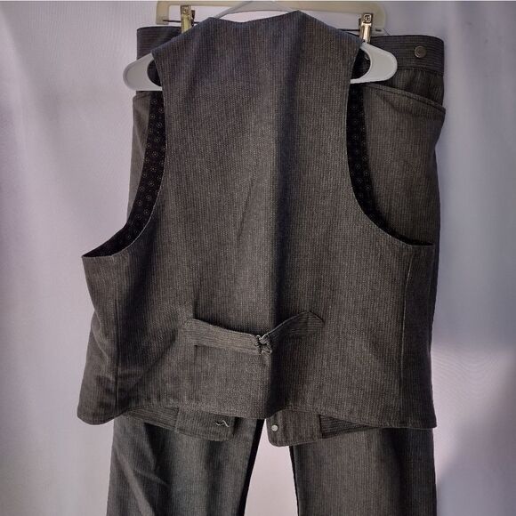 Frontier clothing pants and vest set - Picture 5 of 16